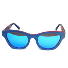 Load image into Gallery viewer, beach sunglasses front view